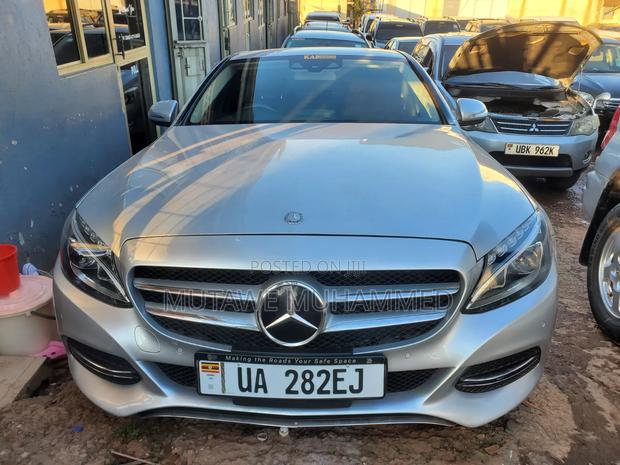 Mercedes-Benz C180 2015 Silver