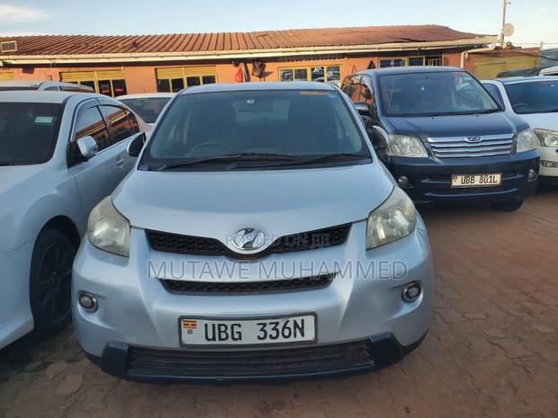 Toyota IST 2008 Silver