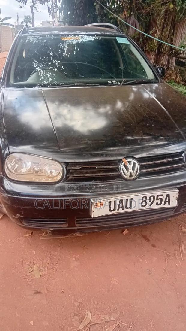 Volkswagen Golf 2000 Black