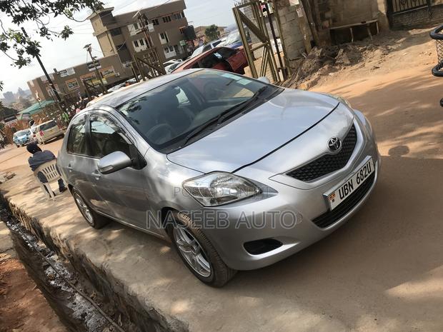 Toyota Belta 2008 Silver