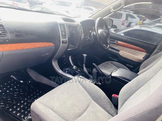 Toyota Land Cruiser Prado 2.7 i 2010 Black
