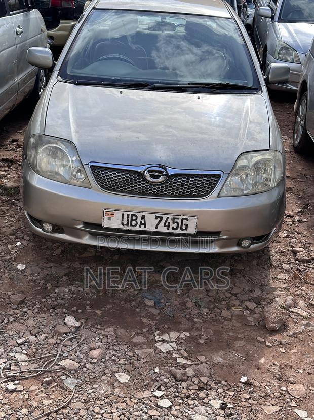 Toyota Corolla 2002 Silver