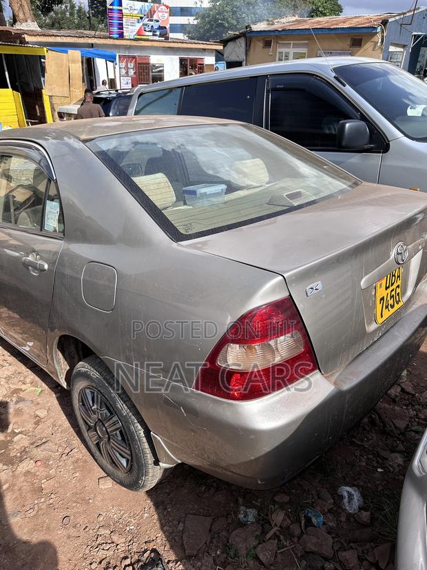 Toyota Corolla 2002 Silver