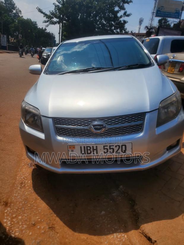 Toyota Corolla Fielder 2009 Silver