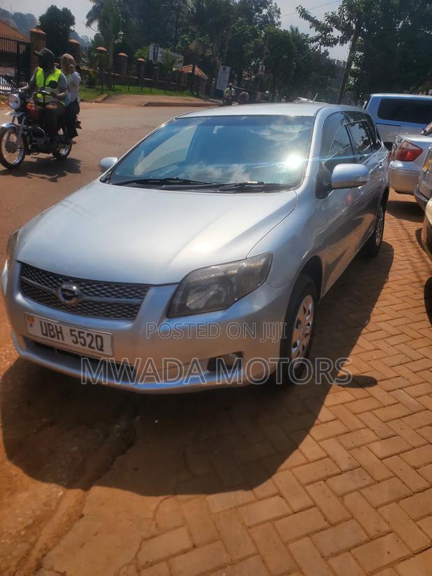 Toyota Corolla Fielder 2009 Silver