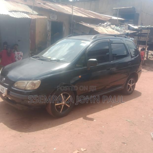 Toyota Corolla Spacio 2000 Black