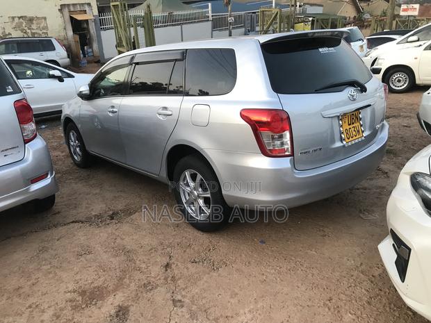Toyota Corolla Fielder 2008 Silver