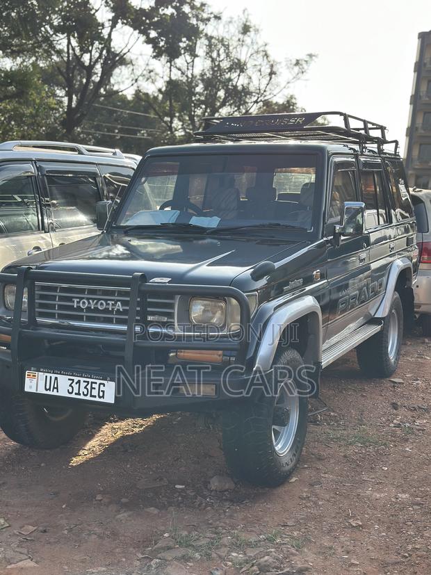 Toyota Land Cruiser Prado 2002 Green