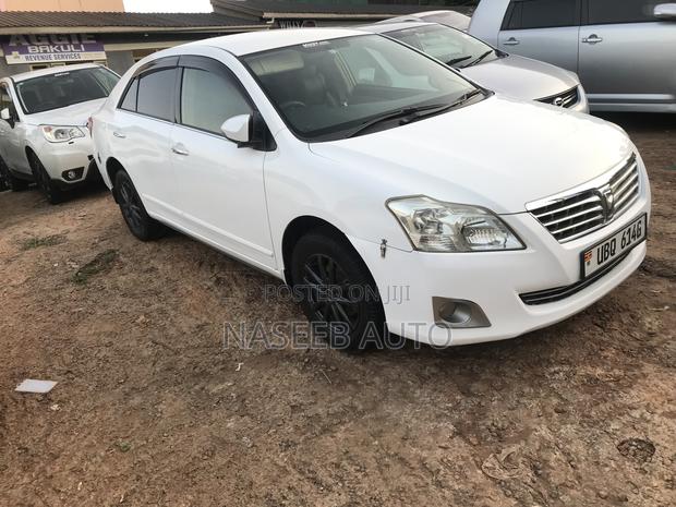 Toyota Premio 2012 White