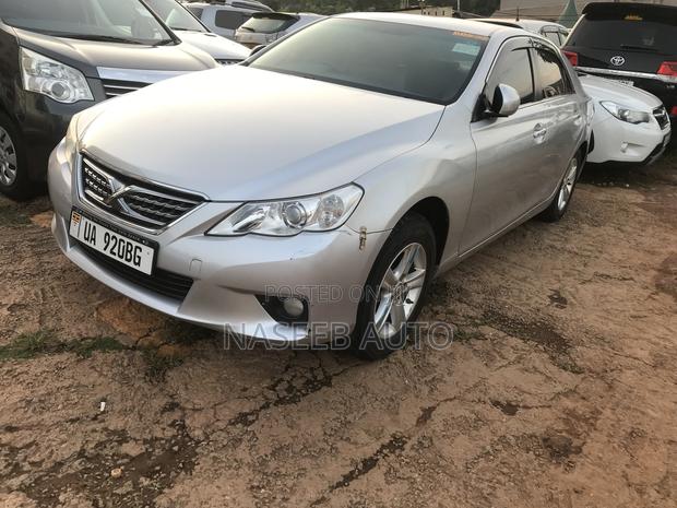 Toyota Mark X 2010 Silver