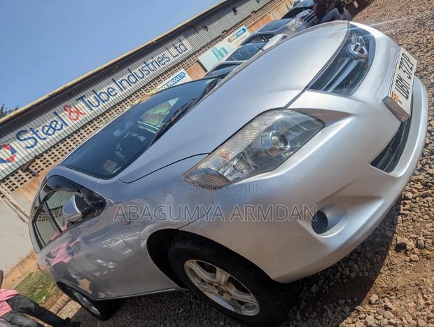 Toyota Corolla Fielder 1.5 Petrol AWD 2010 Silver