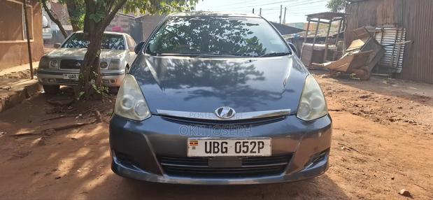 Toyota Wish 2006 Gray