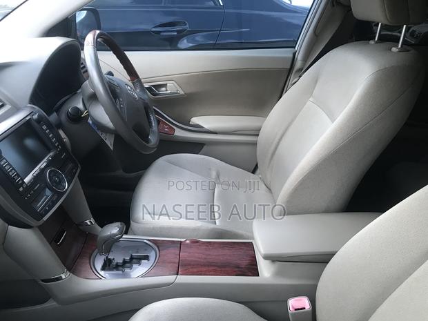 Toyota Premio 2009 White