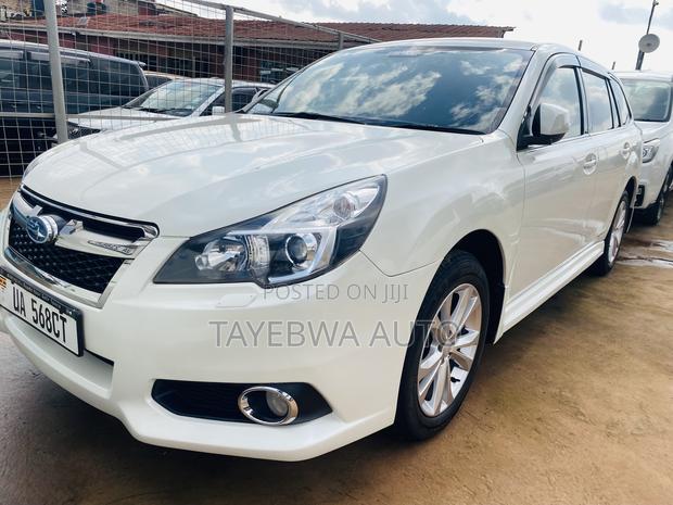 Subaru Legacy 2012 White