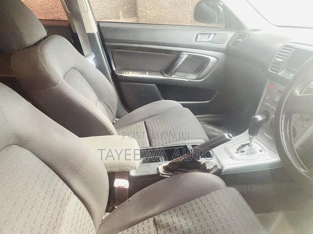 Subaru Legacy 2006 Silver