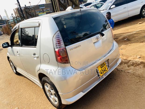 Toyota Passo 1.0 AWD 2007 Silver