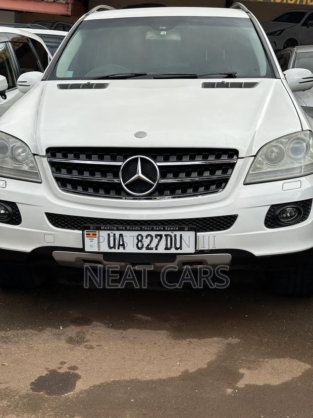 Mercedes-Benz M Class 2010 Pearl