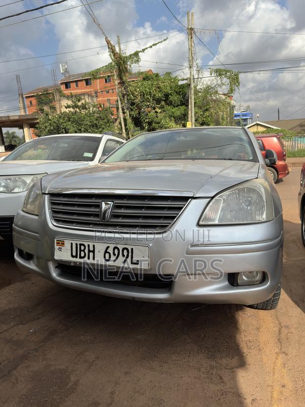 Toyota Premio 2004 Silver