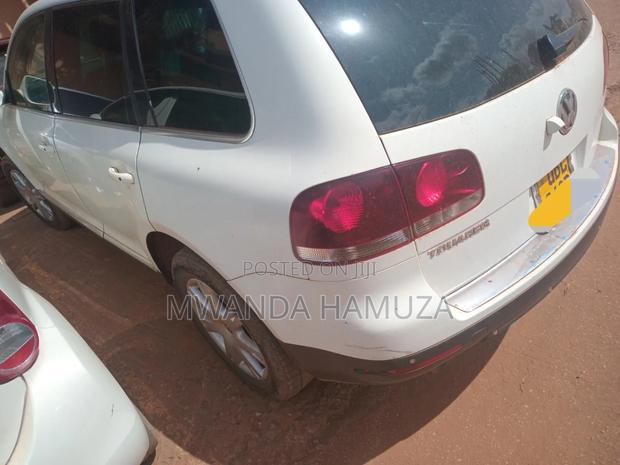 Volkswagen Touareg 2008 White