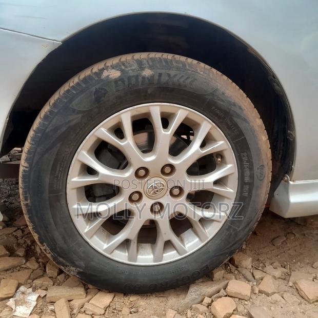 Toyota Blade 2006 Silver