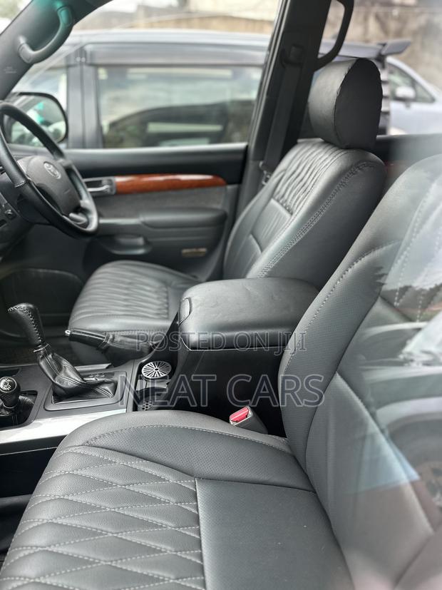 Toyota Land Cruiser Prado 2007 Black