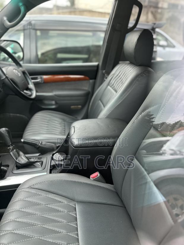 Toyota Land Cruiser Prado 2007 Black