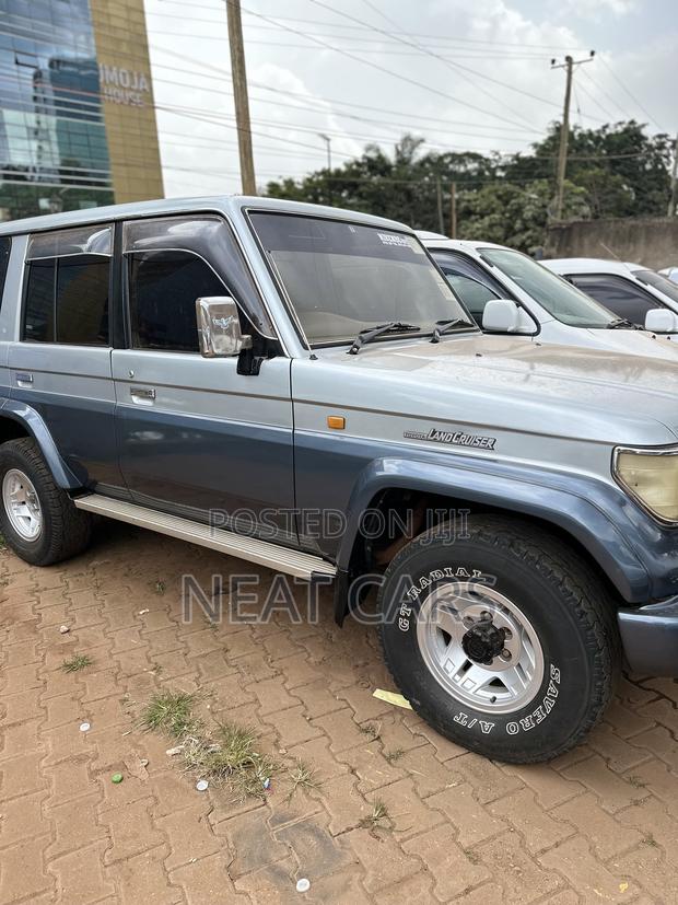 Toyota Land Cruiser Prado 1999 Silver