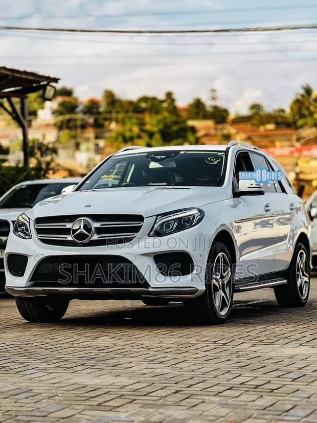 Mercedes-Benz GLE-Class GLE 350d 4MATIC 2016 White