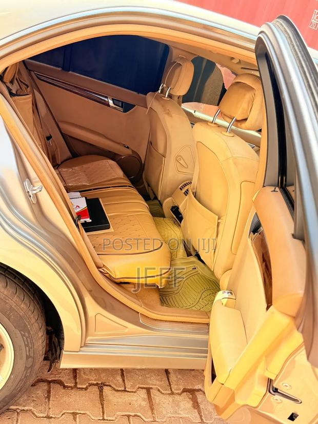 Mercedes-Benz C180 2006 Gold