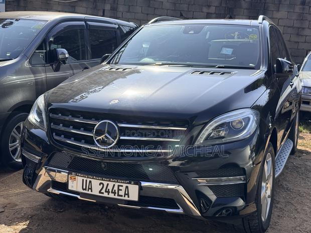 Mercedes-Benz M Class 2013 Black