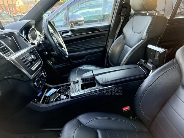 Mercedes-Benz M Class 2013 Black
