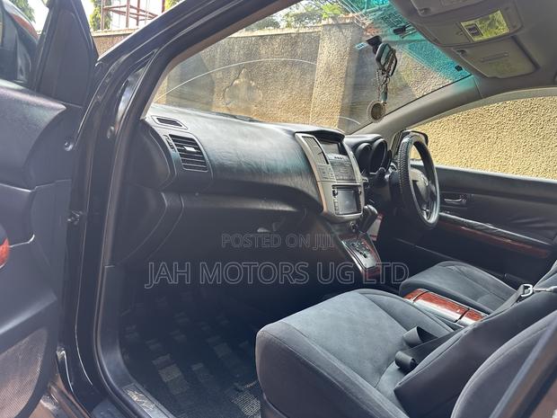 Toyota Harrier 2.4 2005 Black