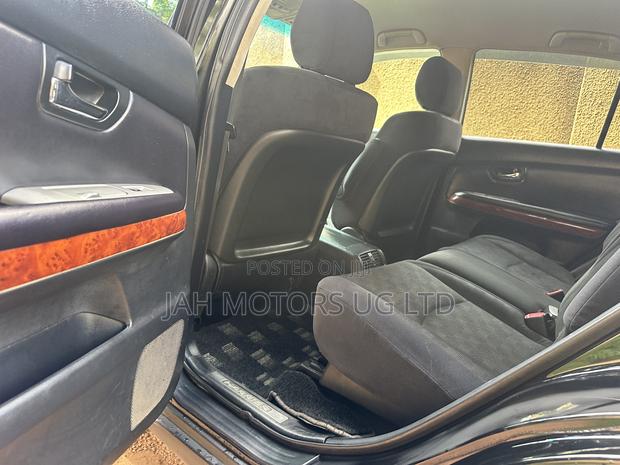 Toyota Harrier 2.4 2005 Black