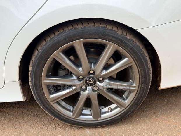Lexus GS 2012 White