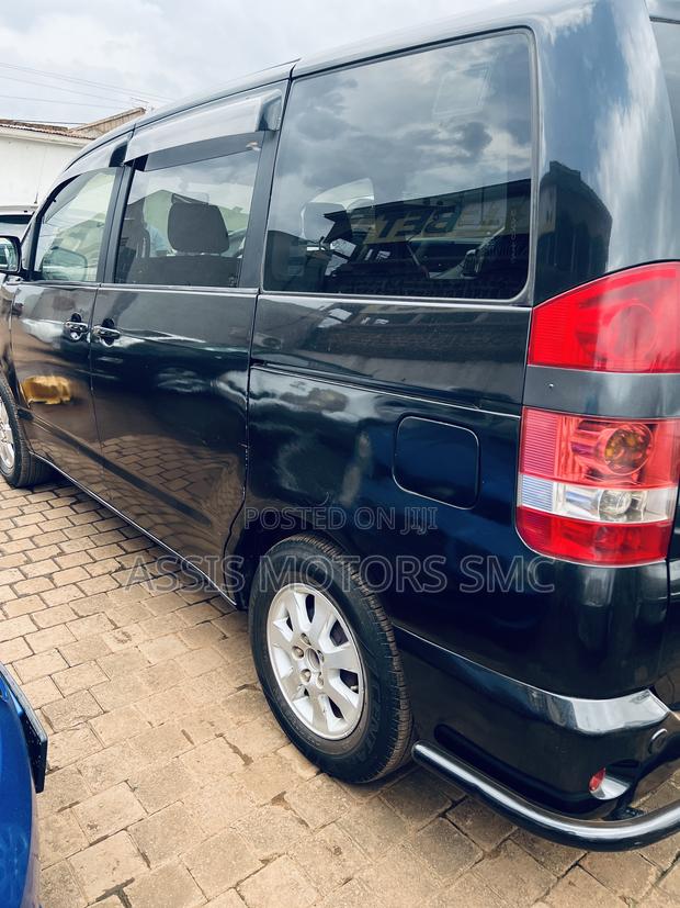 Toyota Noah 2008 Black