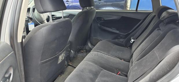 Toyota Corolla Fielder 2010 Silver
