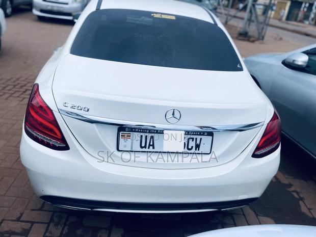 Mercedes-Benz C200 2016 White