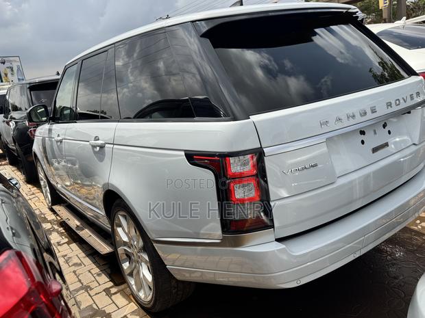 Land Rover Range Rover Vogue 2018 White