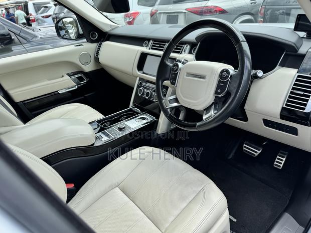 Land Rover Range Rover Vogue 2018 White