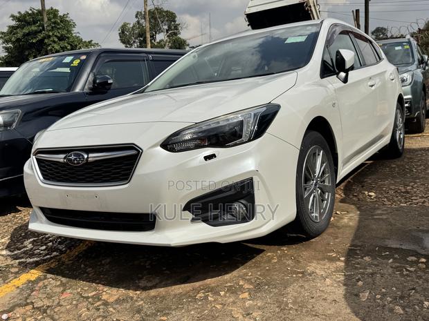 Subaru Impreza 2.0i Limited AWD 2017 Silver