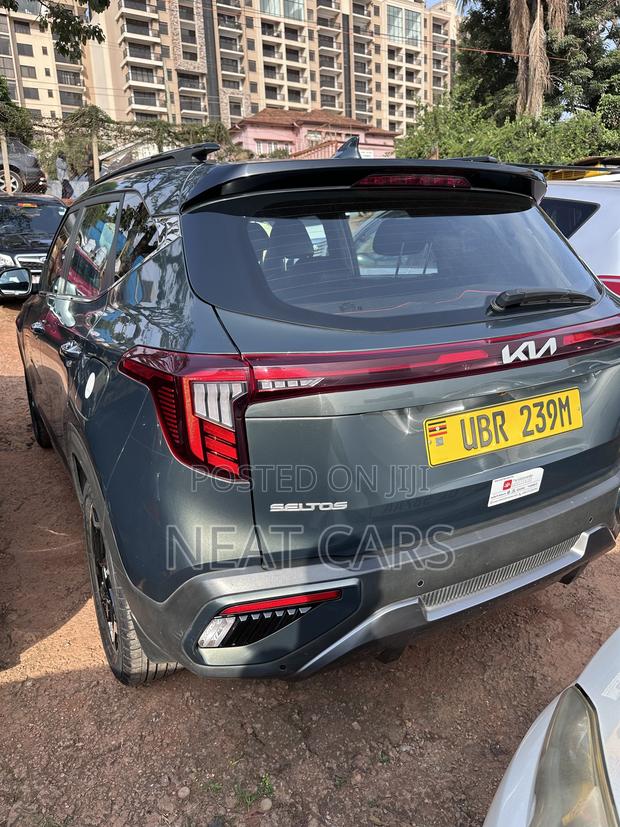 Kia Seltos 2024 Green