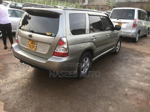Subaru Forester 2006 Silver