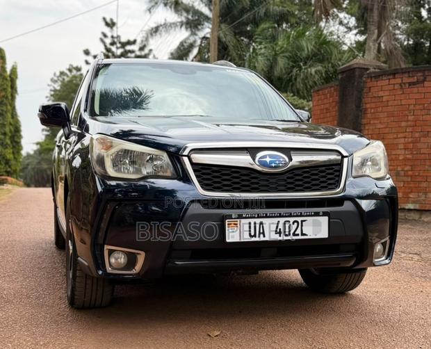 Subaru Forester 2.0XT Premium 4dr SUV AWD (2.0L 4cyl Turbo CVT) 2015 Blue