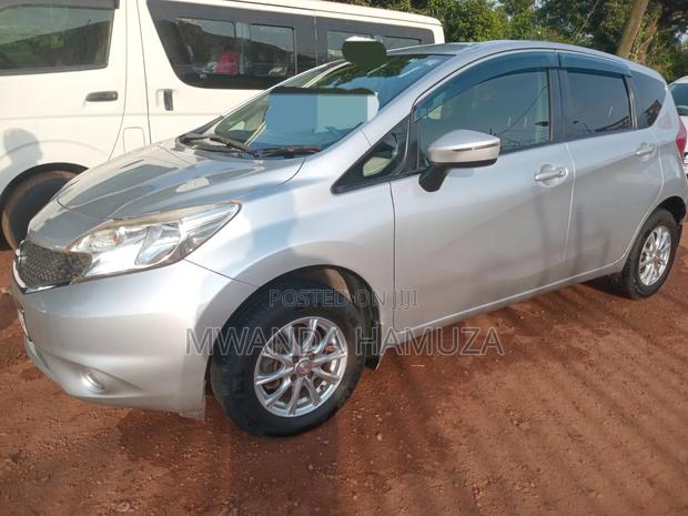 Nissan Note 2015 Silver