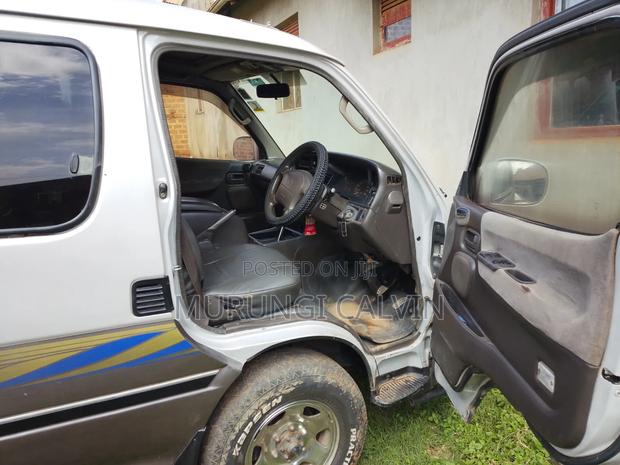 Toyota HiAce 1997 Beige