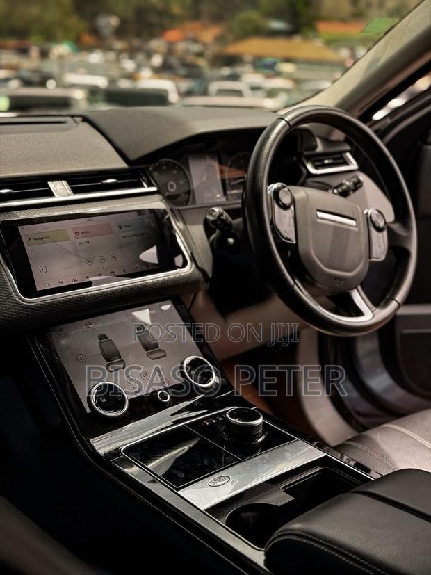 Land Rover Range Rover Velar 2017 Blue