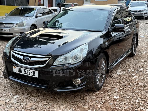 Subaru Legacy 2011 Black