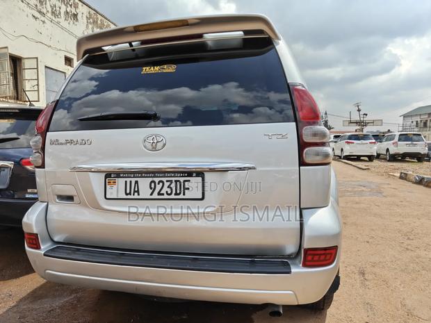 Toyota Land Cruiser Prado 2008 Silver