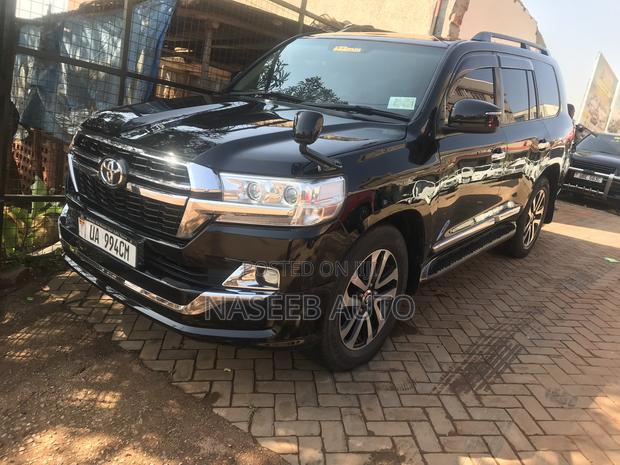 Toyota Land Cruiser Prado 2016 Black