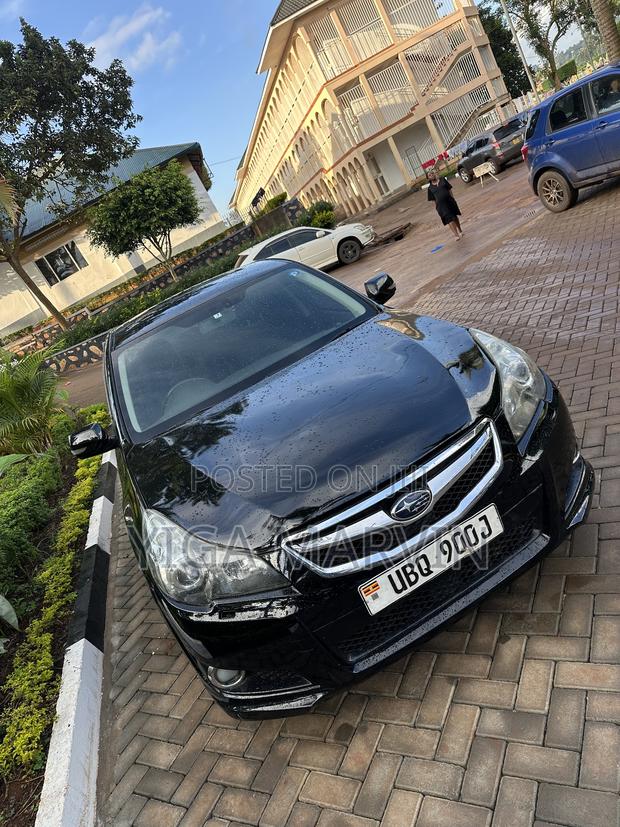 Subaru Legacy 2.5i 2010 Black